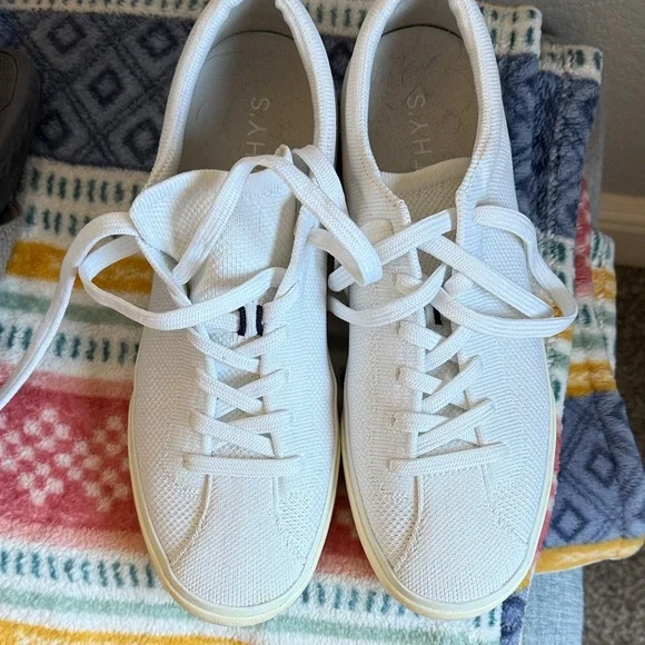 Rothy's Cream Knit Lace-Up Sneakers - Picture 4 of 4